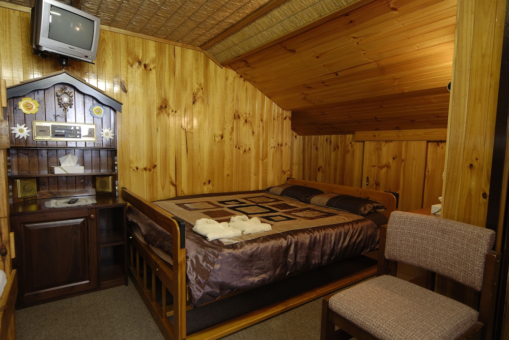 KARELIA ALPINE LODGE 20/56
