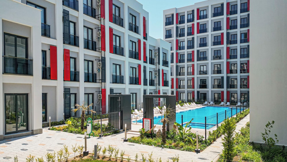 C Suites Antalia 40/50