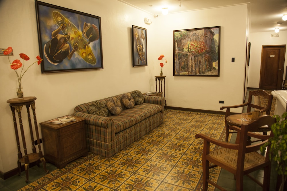 Hotel Felicidad 45/69