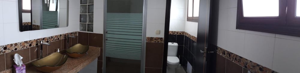 Villa Jaddis 50/50