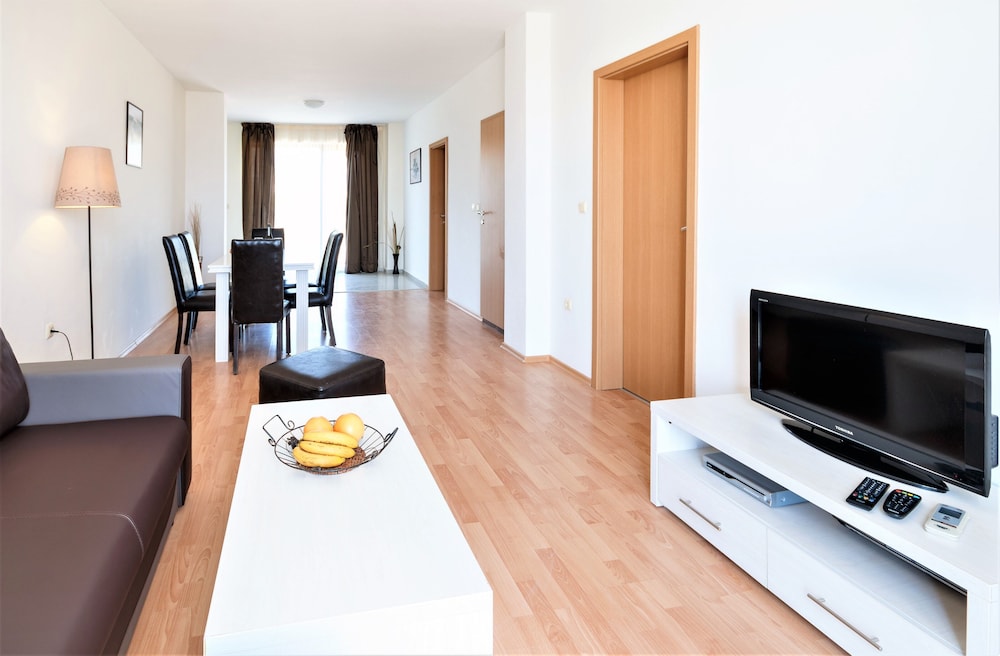 New Line Village Apartments 38/50