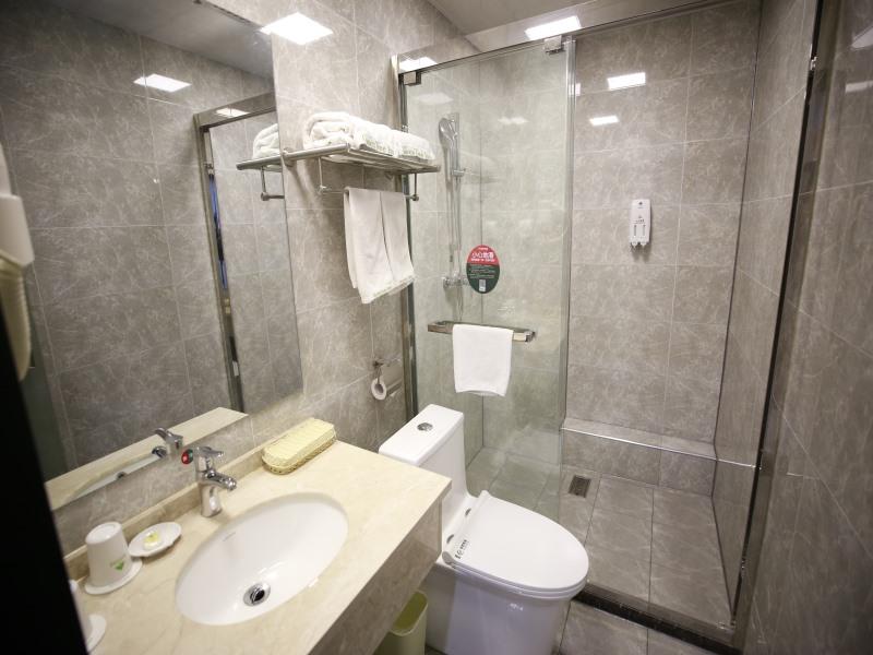 GreenTree Inn Suzhou Kunshan Beimen Road Mold City Express Hotel 48/51