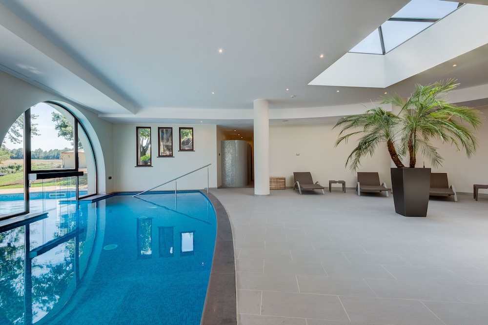 Borgo La Chiaracia Resort and Spa 37/77