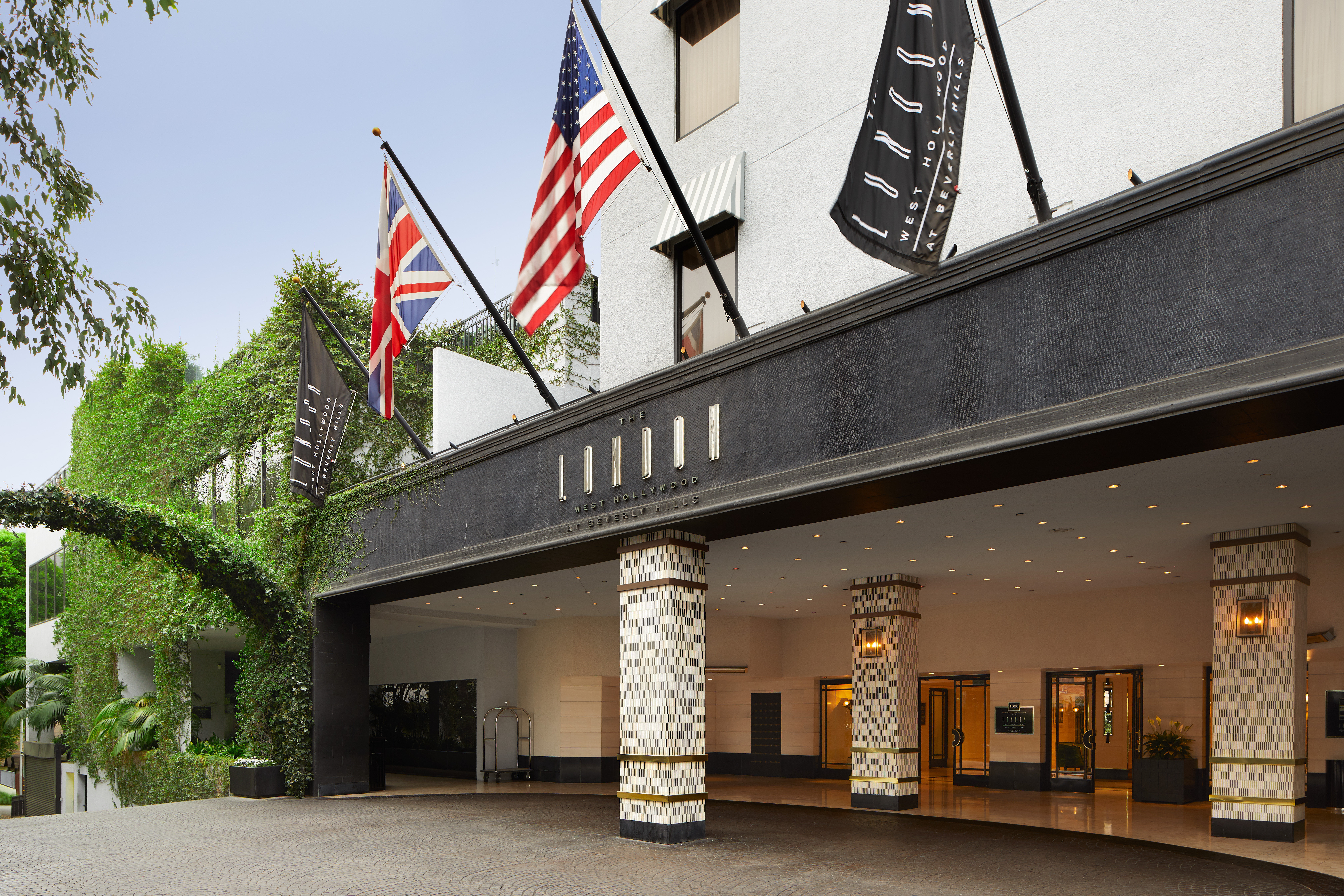 London West Hollywood at Beverly Hills 18/23