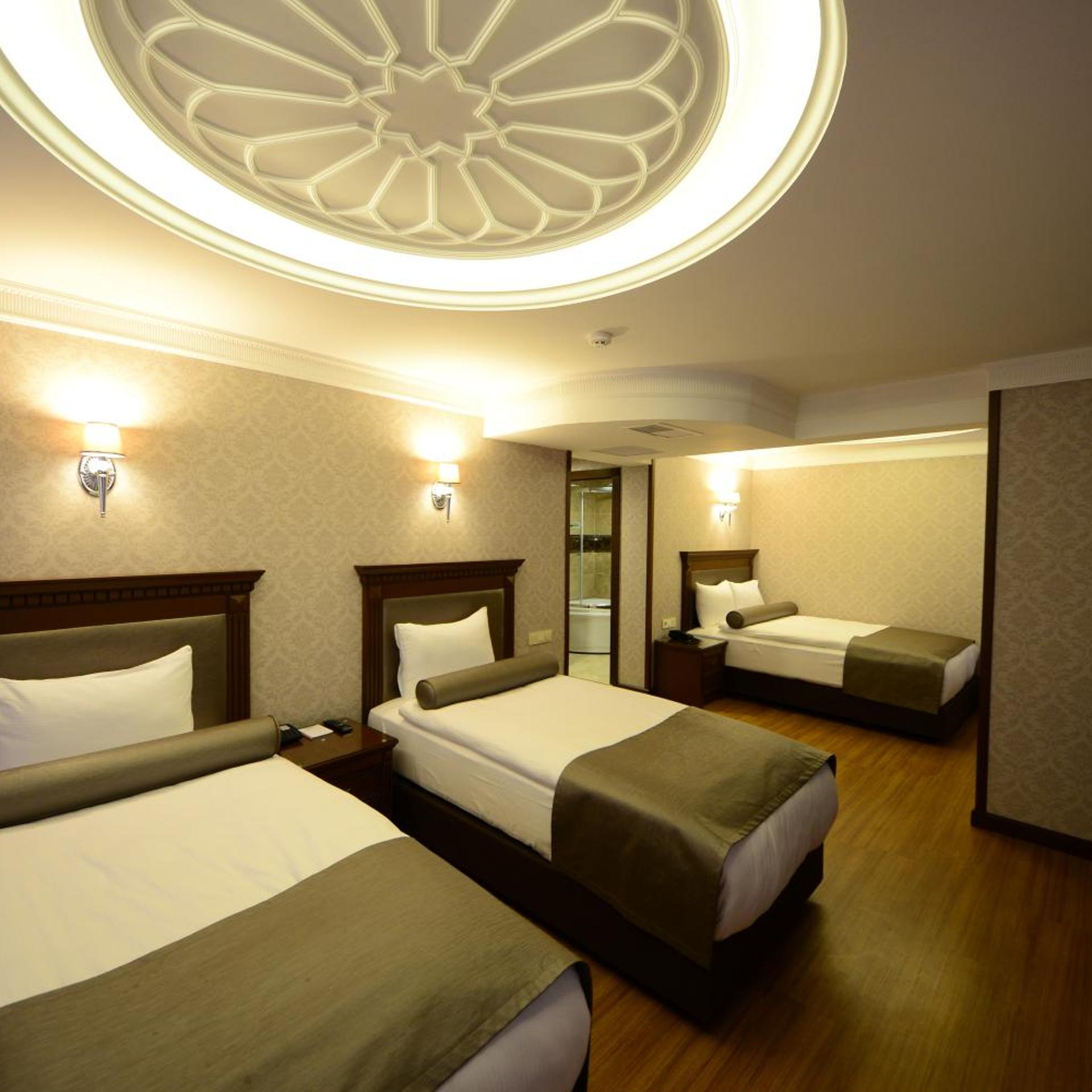 غرفة ثلاثية، Grand Bazaar Hotel 4/10