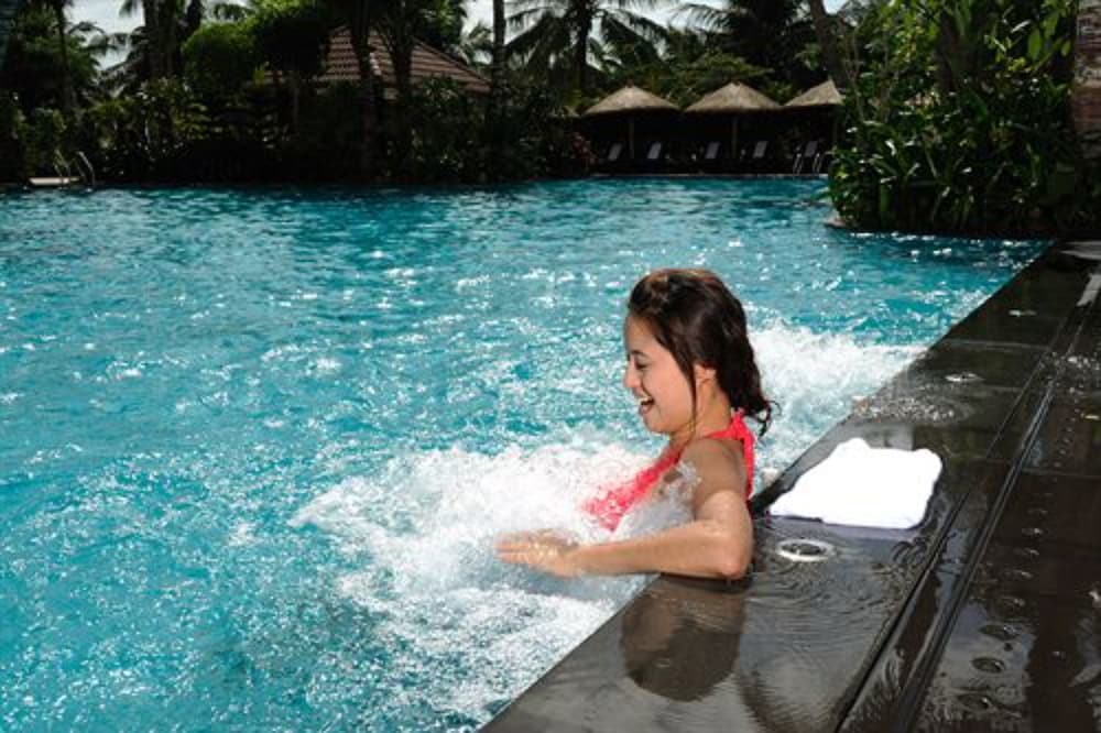 Shengyi Holiday Villa Hotel 30/50
