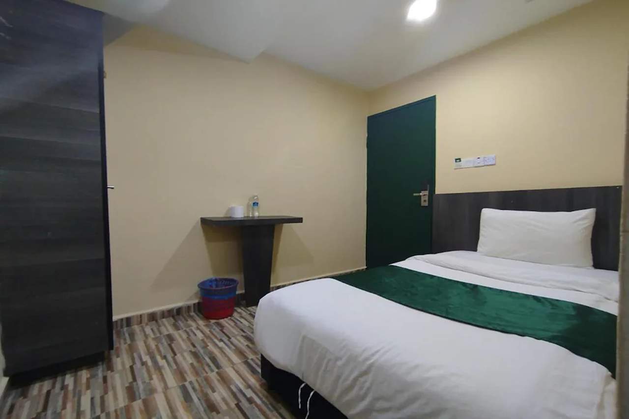 Fast Hotel Idaman Near To IIUM KL 48/75