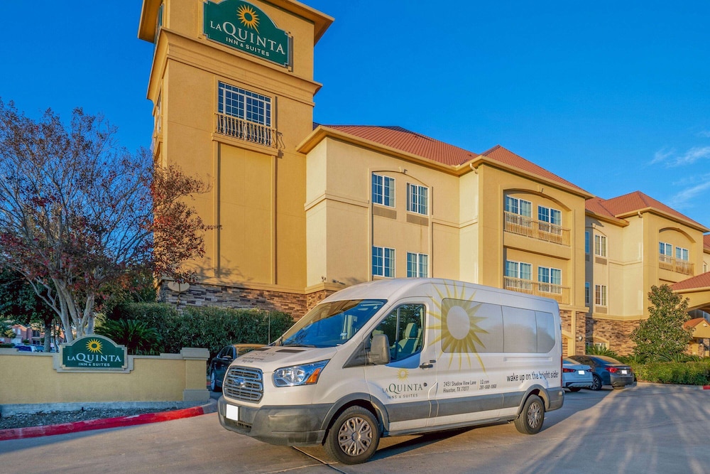 La Quinta Inn & Suites by Wyndham Houston Energy Corridor 3/61