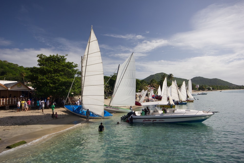 True Blue Bay Resort 70/75