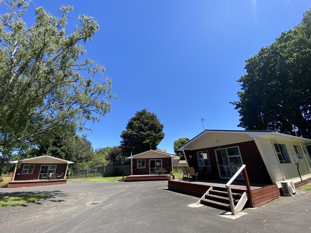 Whanganui River Top 10 Holiday Park 40/50