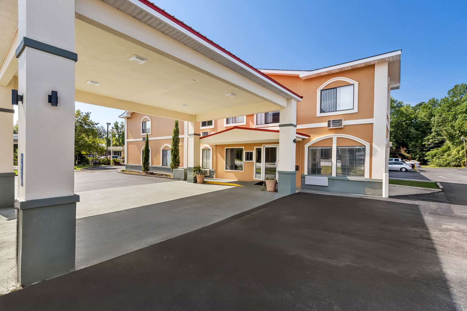 Econo Lodge St. George 36/41