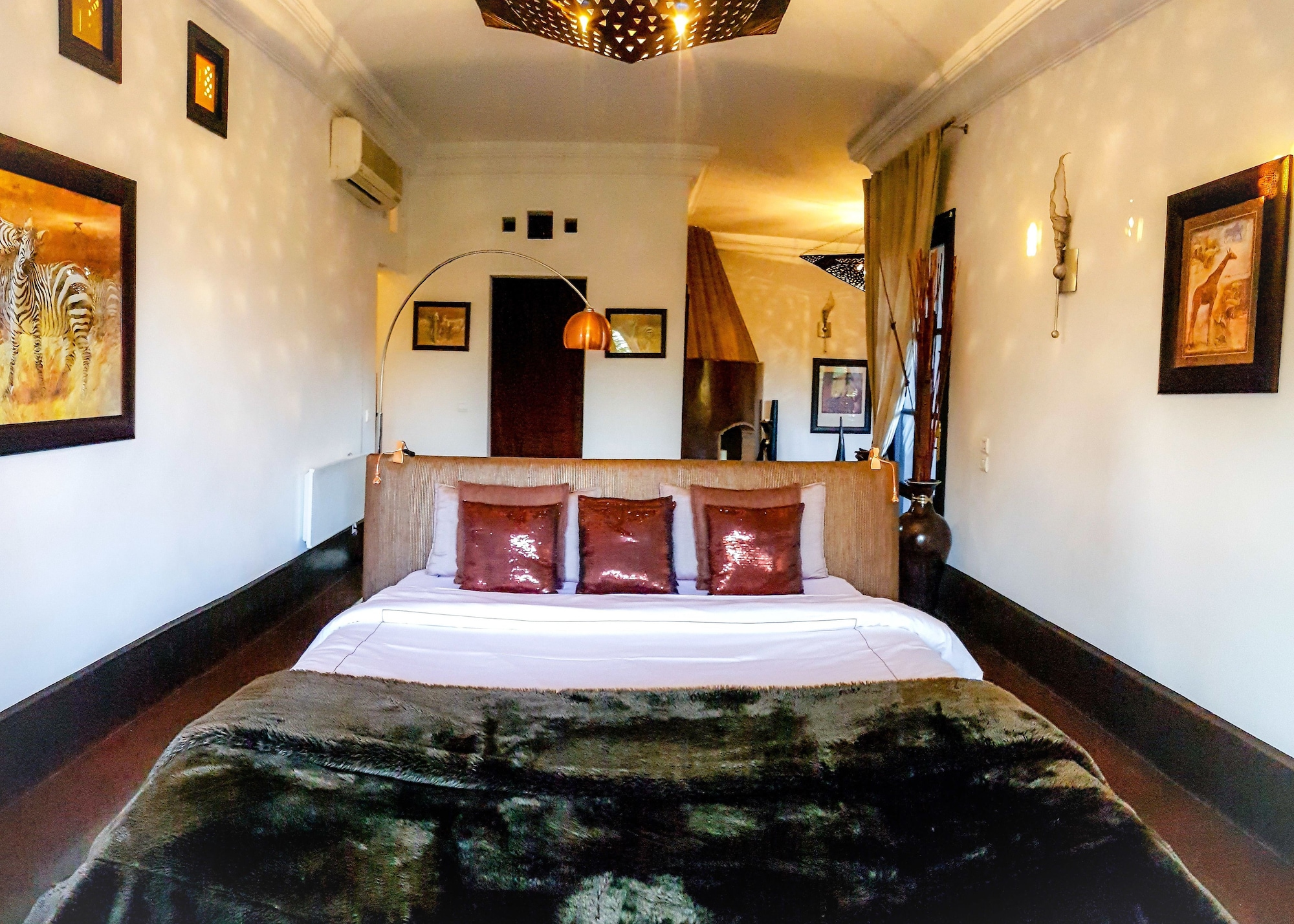 COMFORT, SUITE, SINGLE