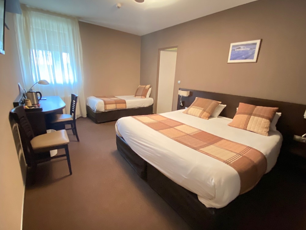 HOTEL LE MAS DE JOSSYL 7/37