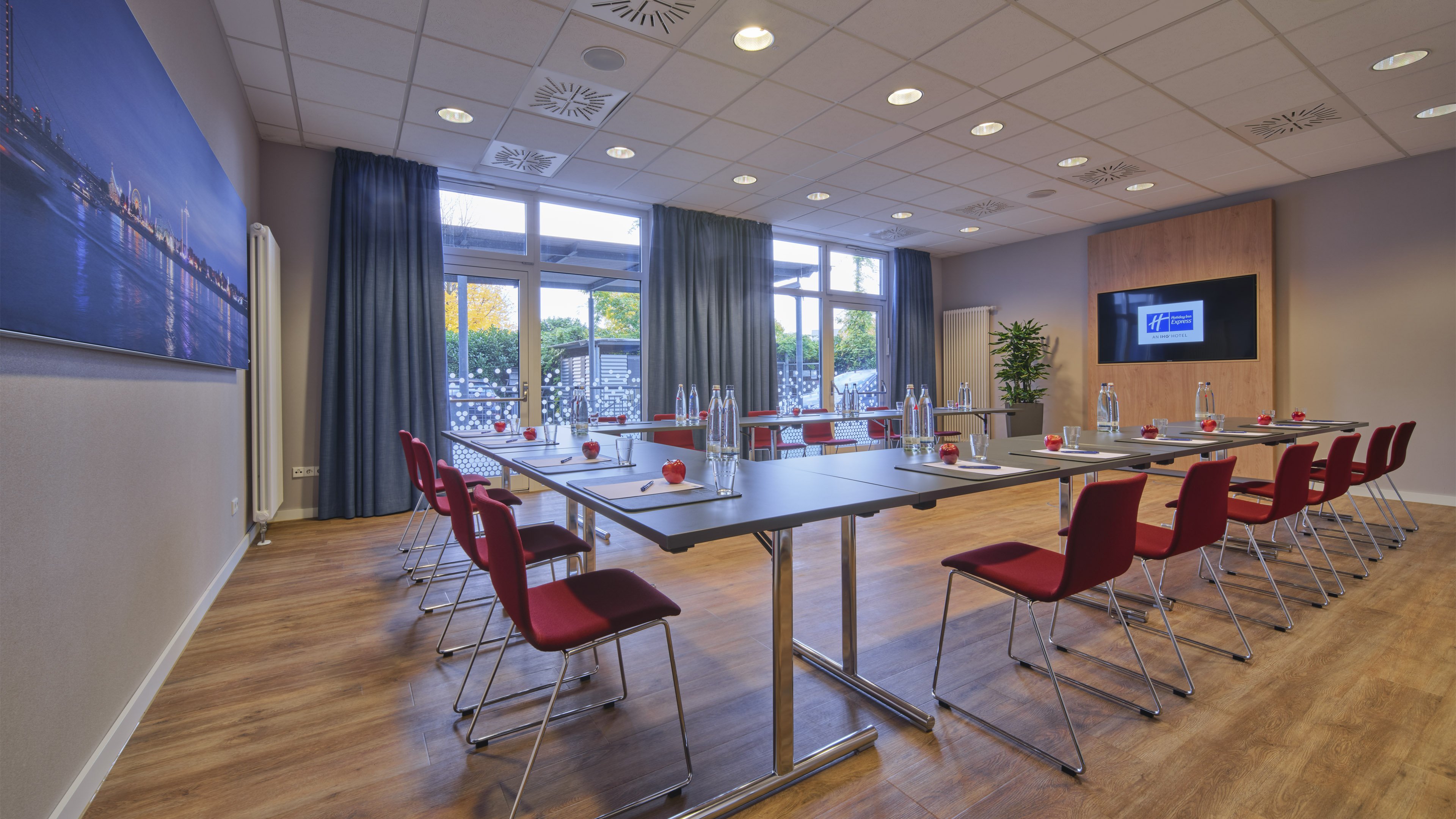 Holiday Inn Express Dusseldorf - City North 33/35