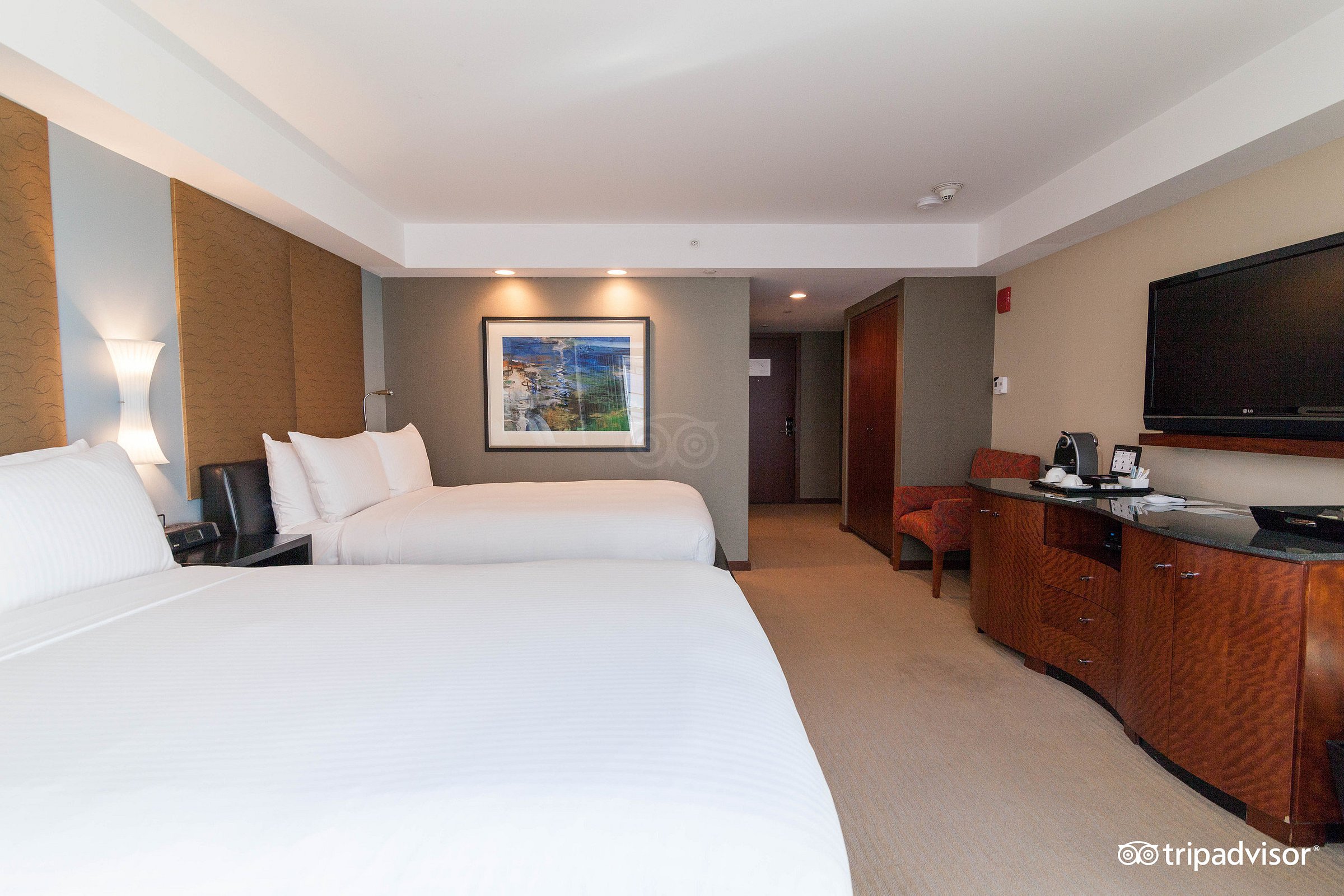 Room, Queen Bed, Accessible
