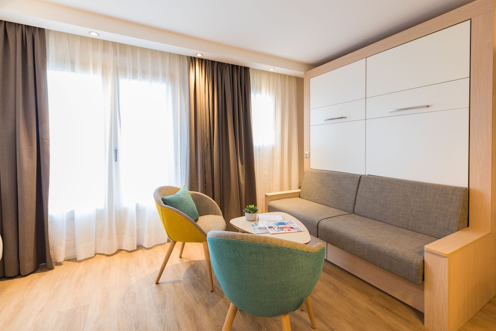 Residence Neptunia 28/63