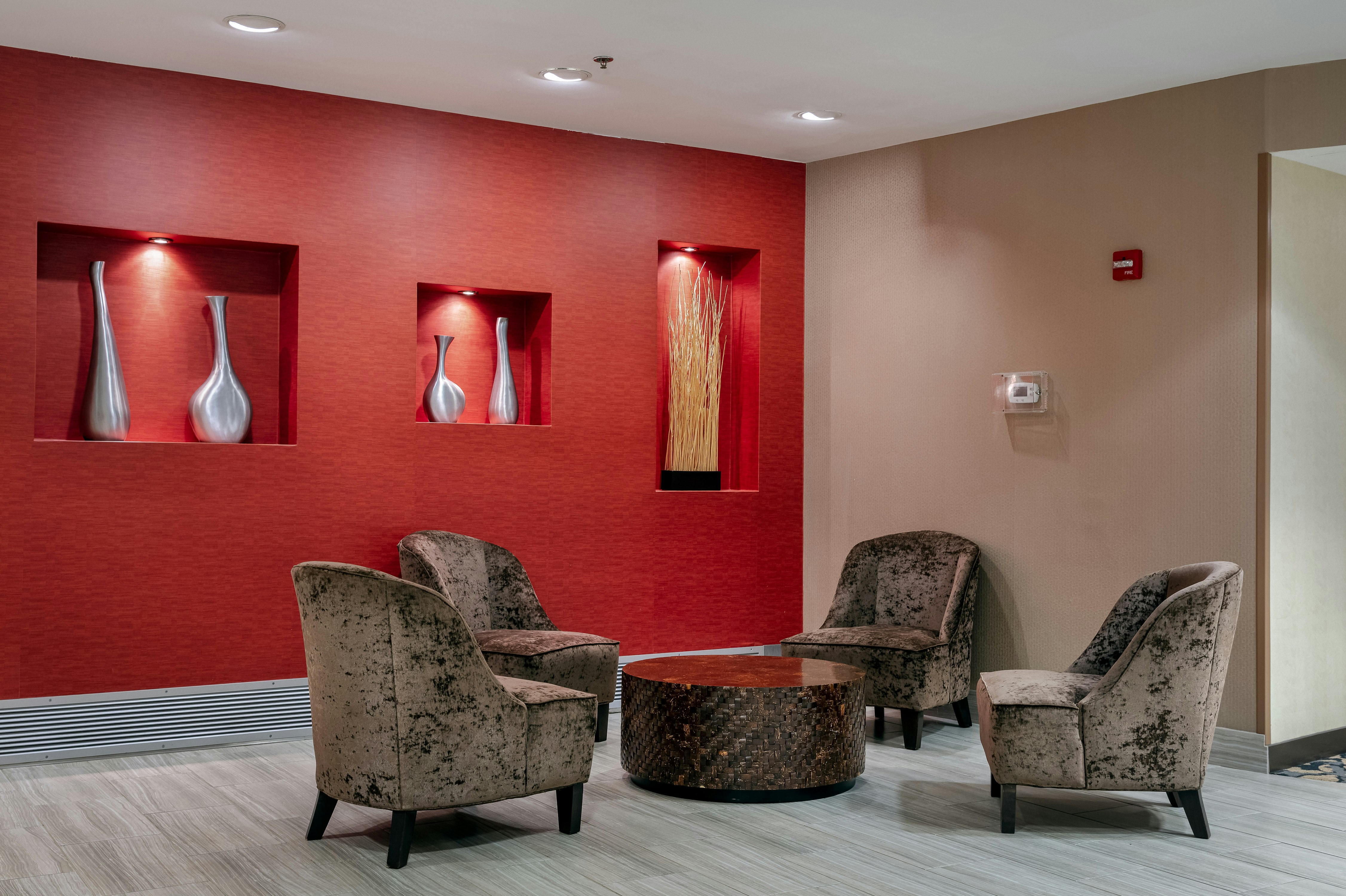DoubleTree by Hilton Hotel Savannah Airport 48/68