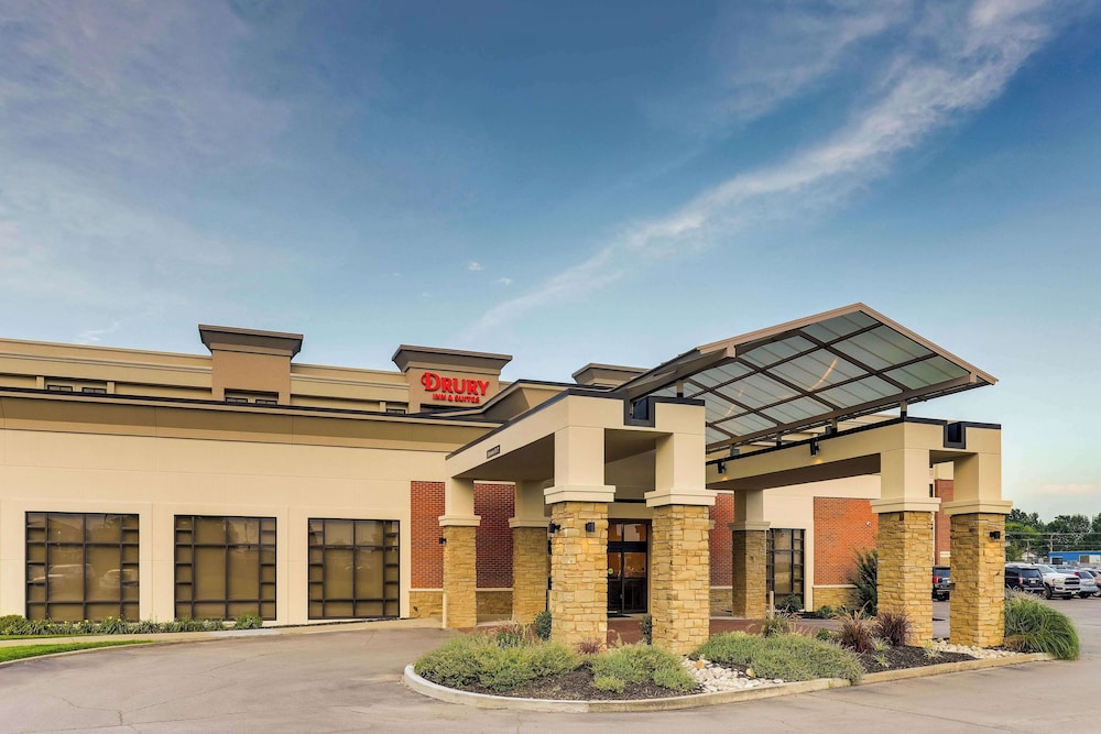 Drury Inn and Suites St. Joseph 1/45