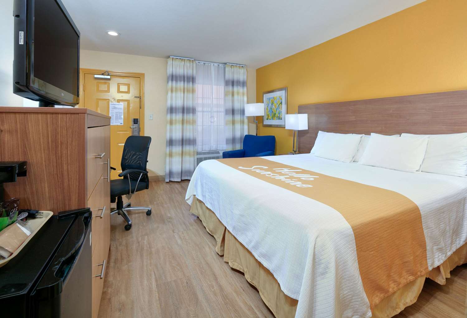 Days Inn By Wyndham Batesville 9/25