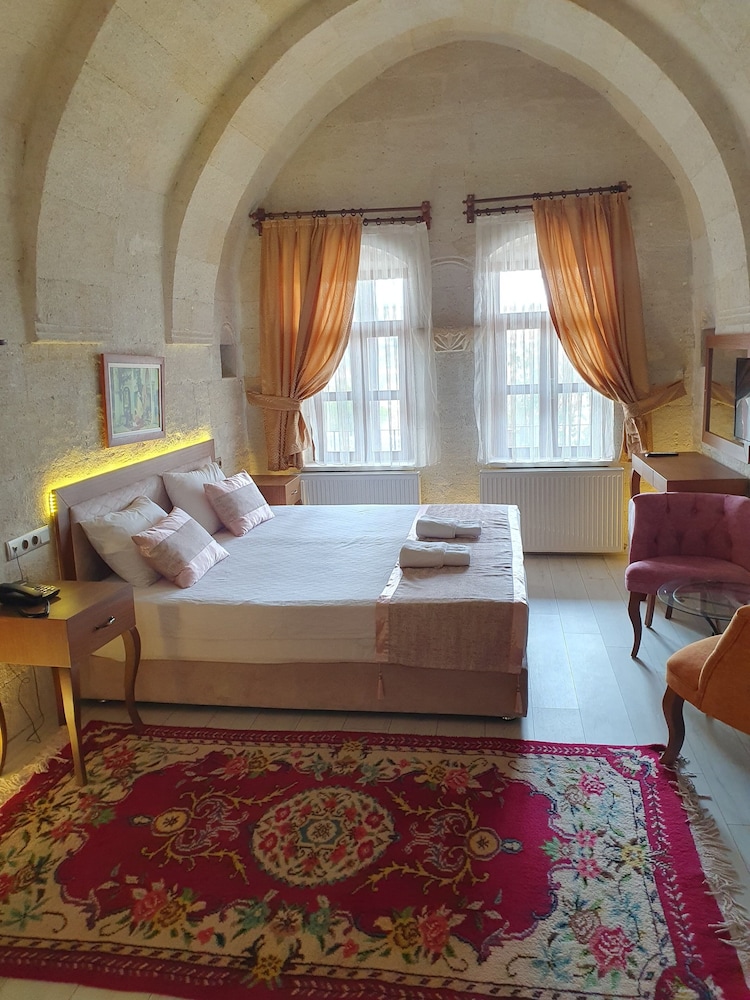 Mesken Cave Suites 16/50