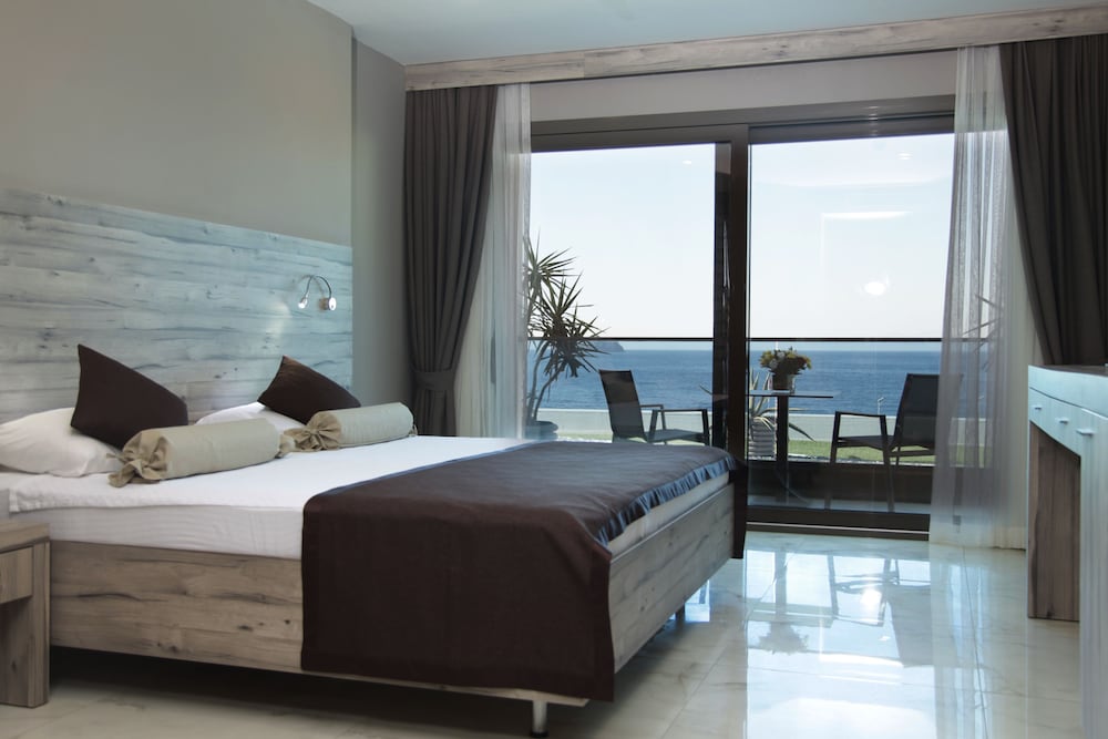 Delta Hotels by Marriott Bodrum 12/50