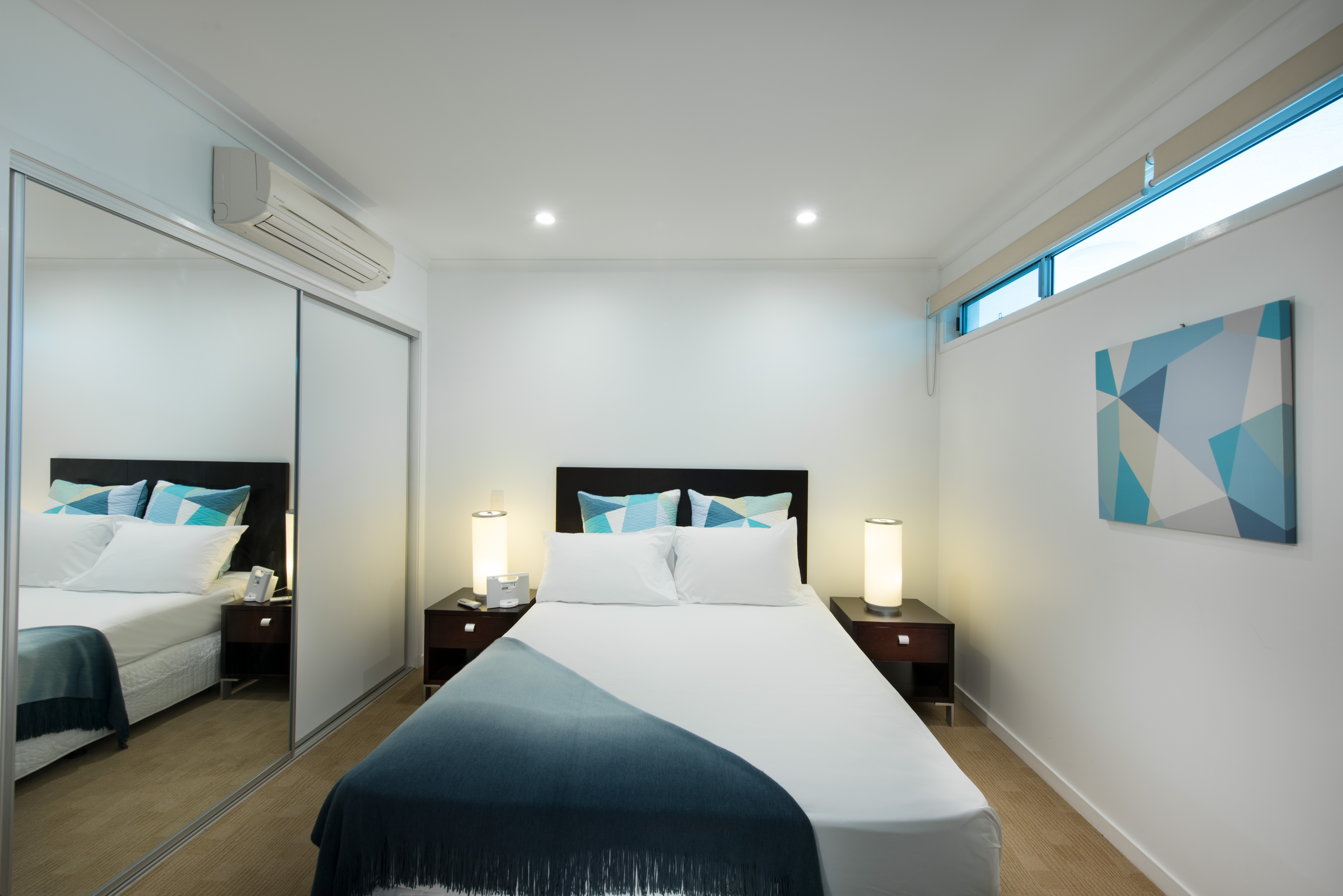 2 Brm 2 Level Water View Spa Penthouse