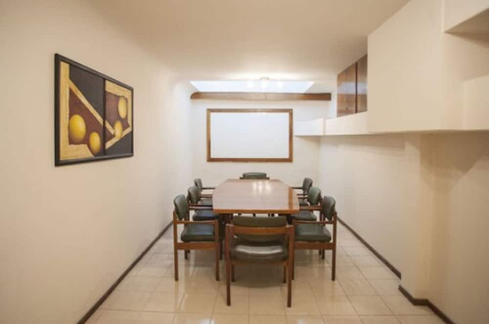 Carollo Hotel 24/29