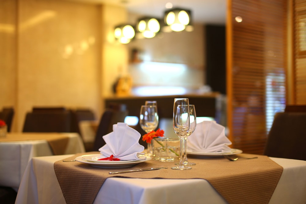 Sanouva Saigon Hotel 40/50