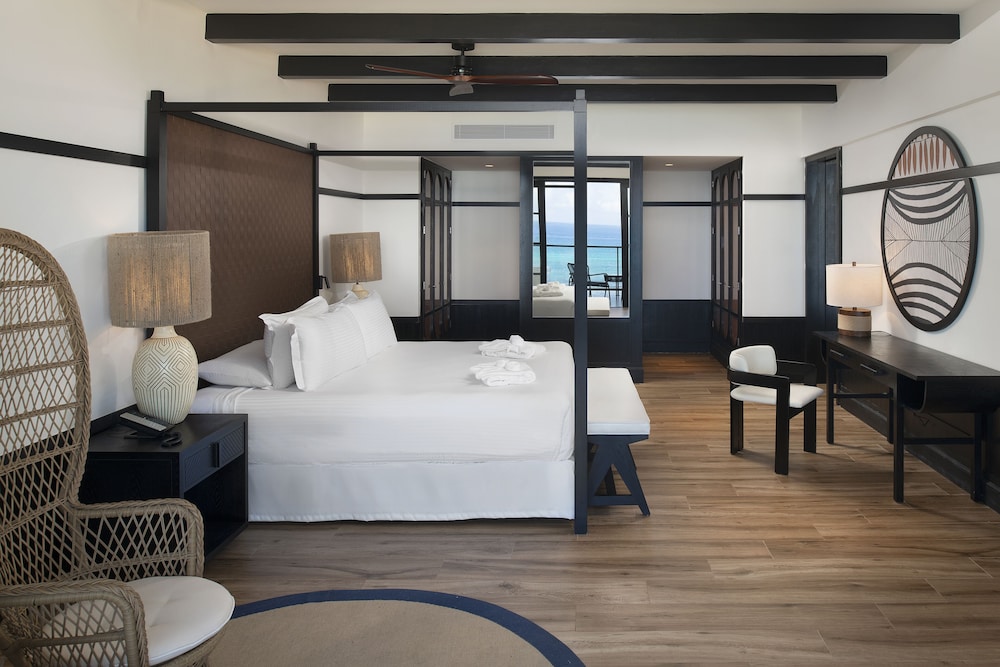 Ocean Eden Bay - Adults Only 9/50