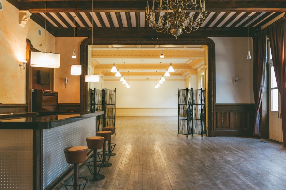 Terres de France Appart Hotel Le Splendid 51/63
