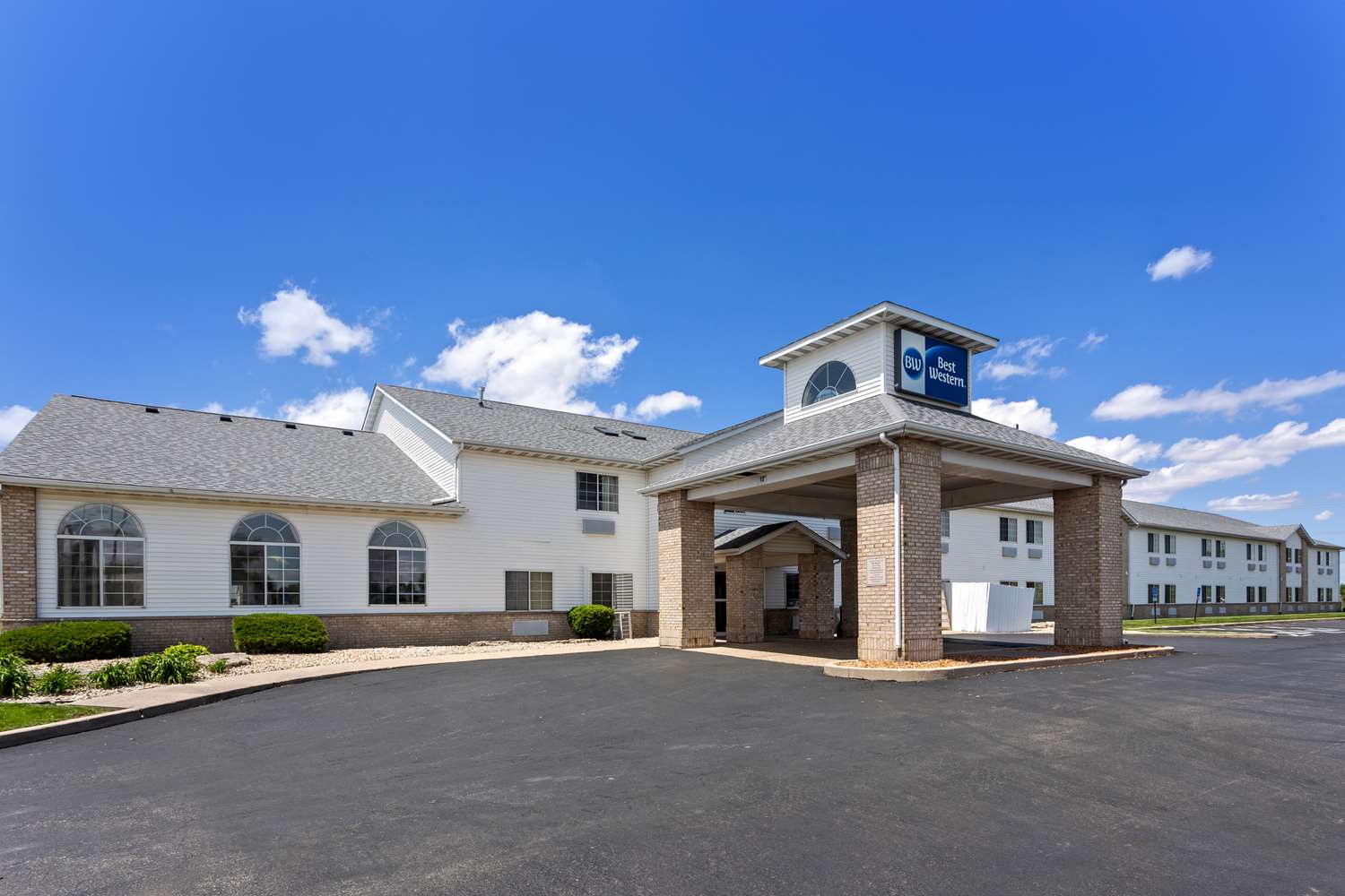 Best Western Oglesby Inn 2/23