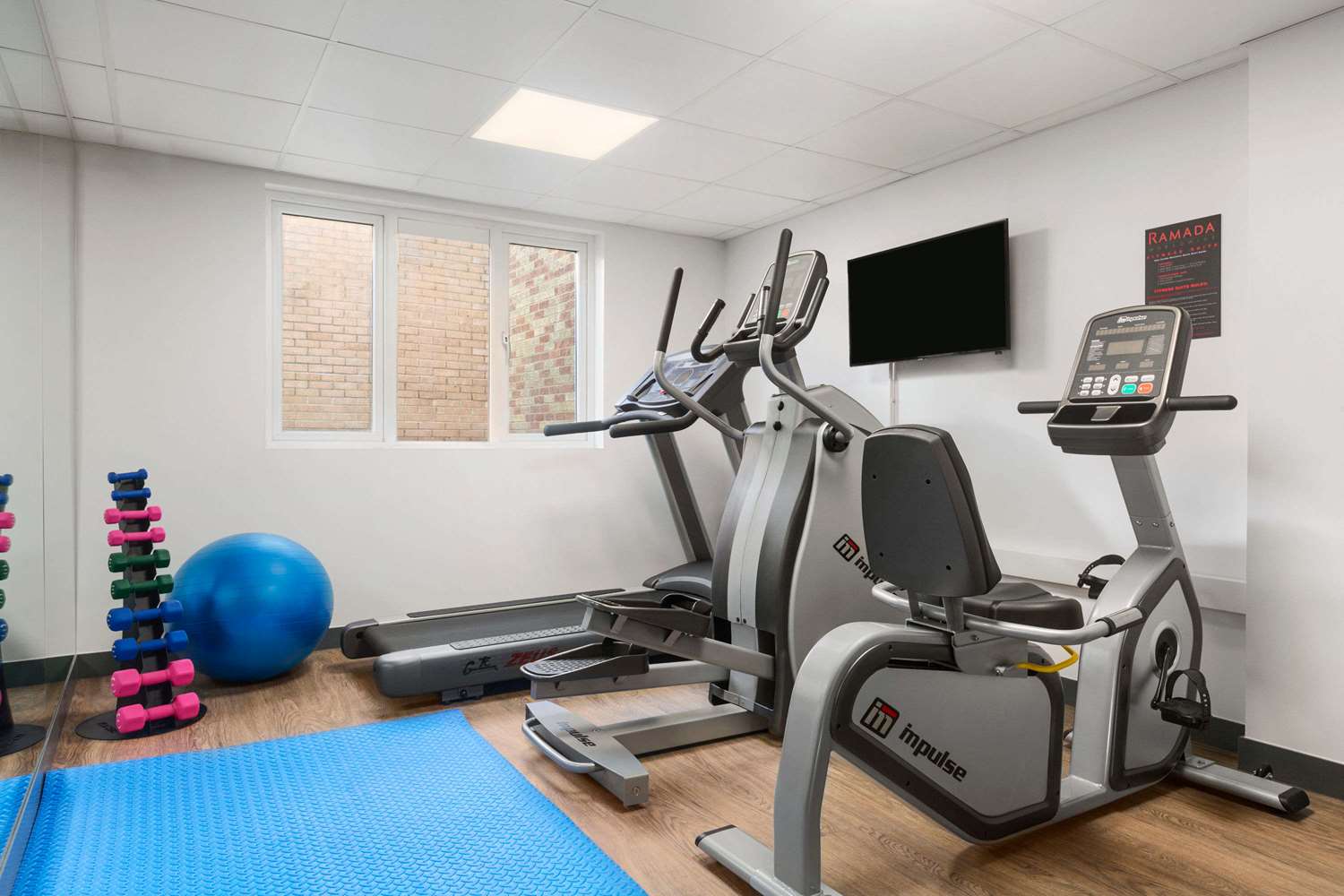 Ramada by Wyndham Milton Keynes 26/47