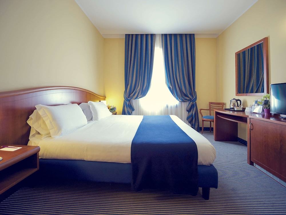 Mercure Genova San Biagio 16/72