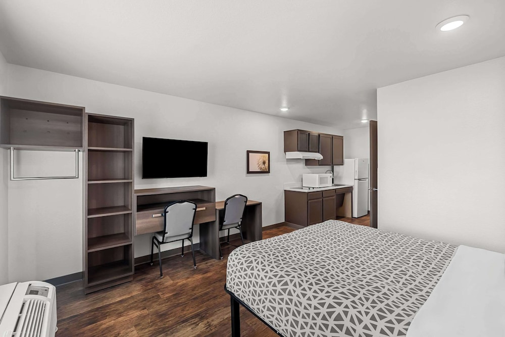 WoodSpring Suites Austin North I-35 11/32