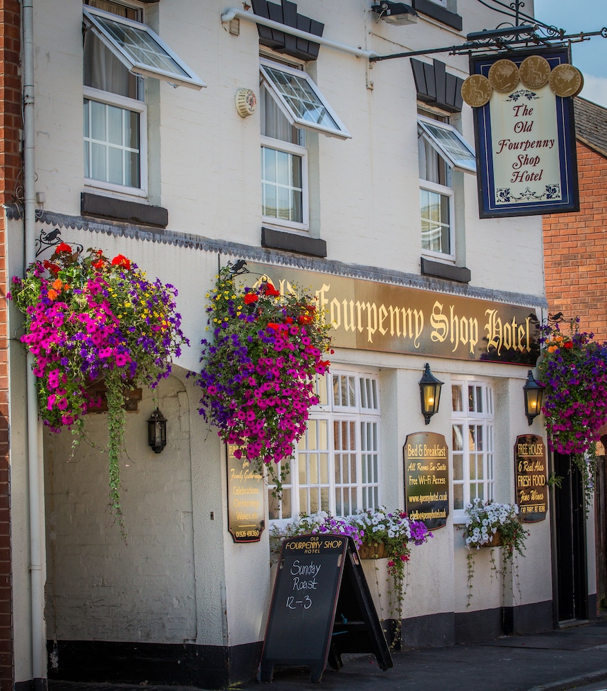 The Old Fourpenny Shop Hotel 3/49