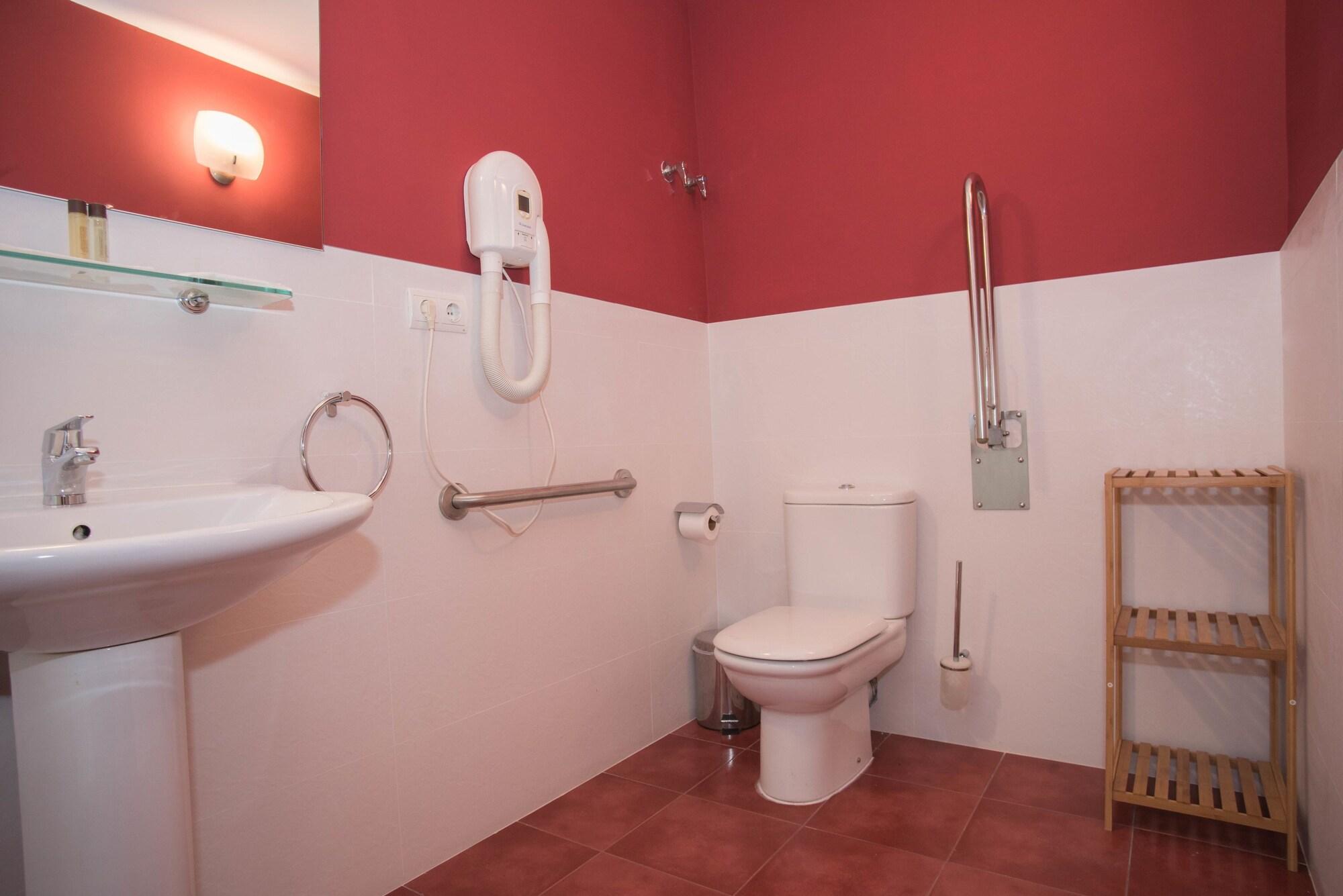 HOTEL HOSPEDERÍA RURAL ALMUNIA 30/34