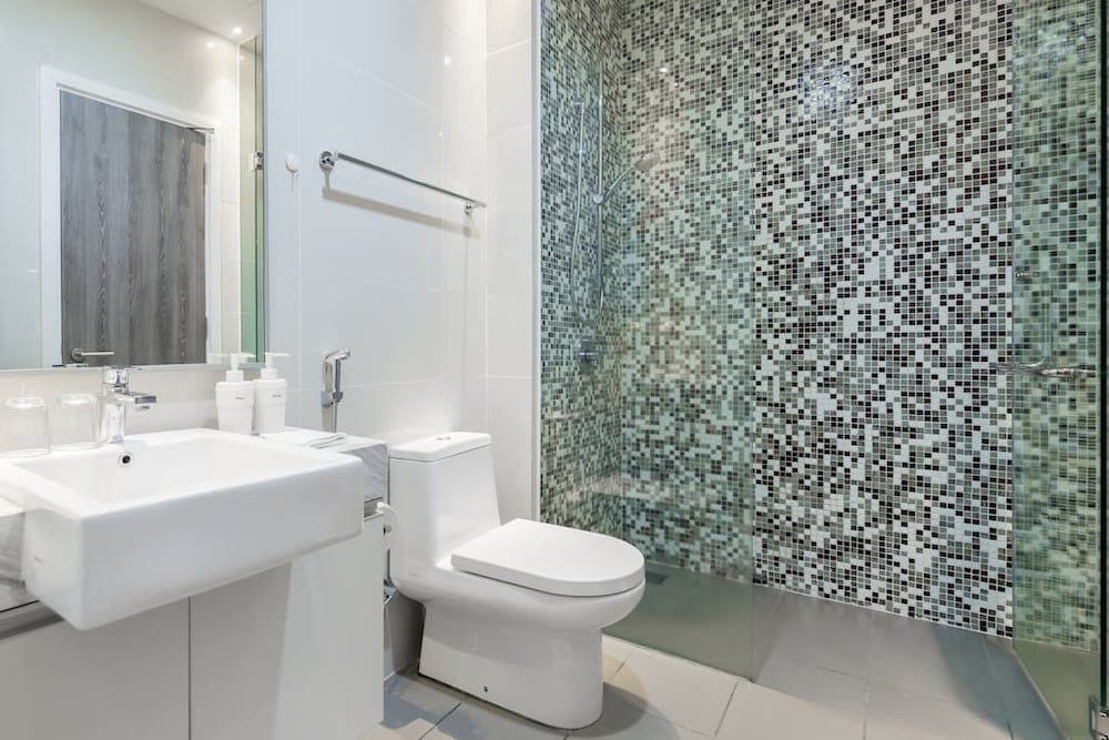 A Place Define Happiness In M Suite Klcc 46/50