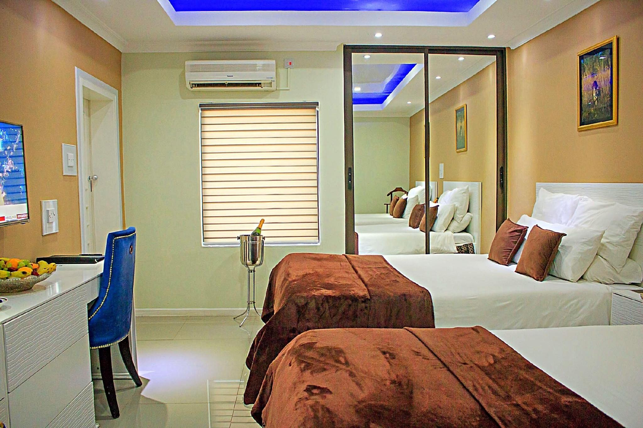 Executive, Twin Beds, Garden View