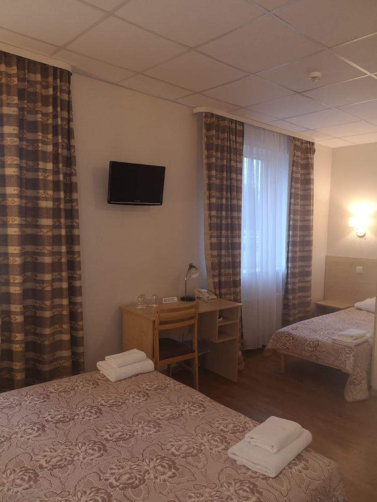 Best Hotel 32/50