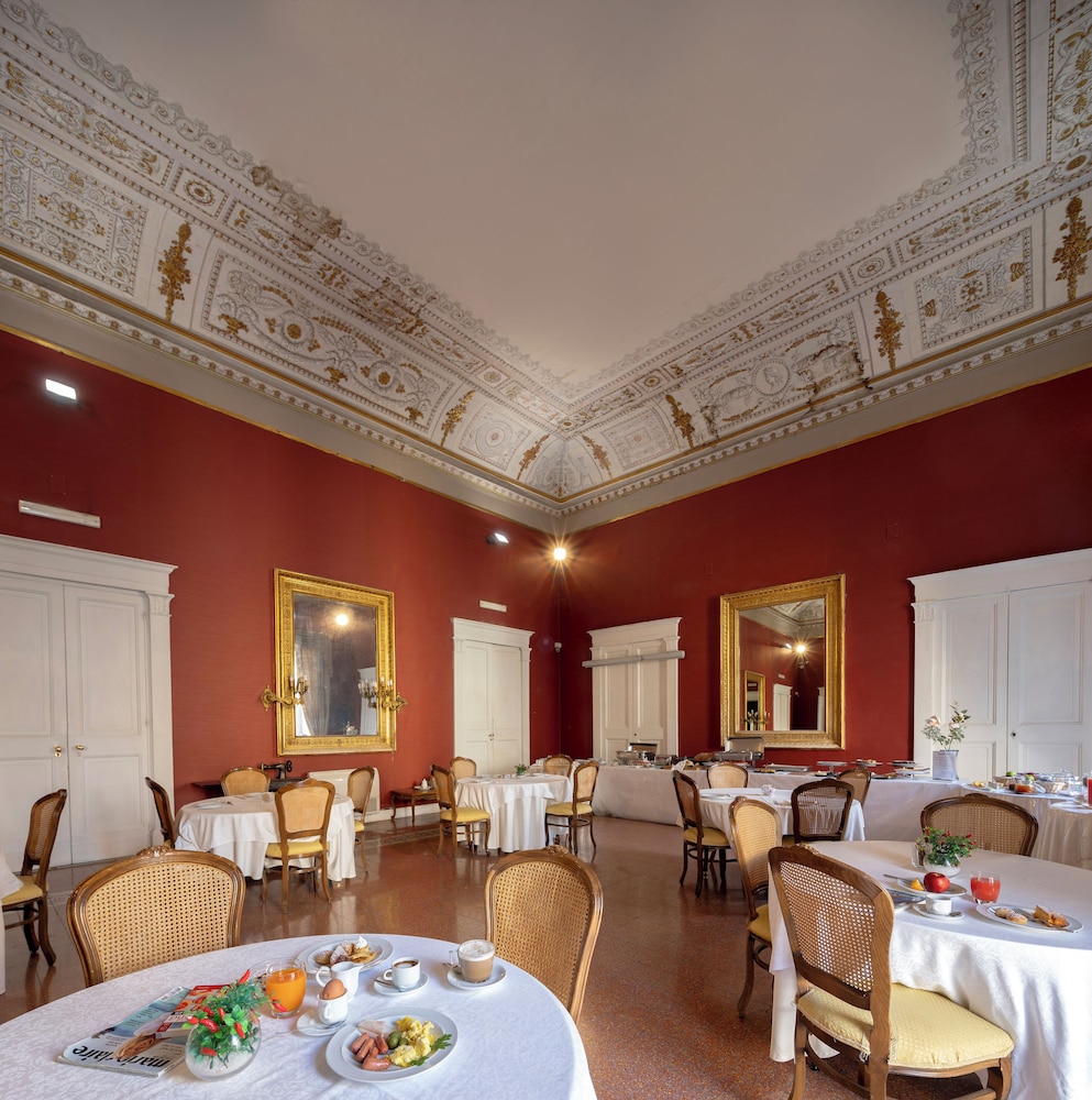 Hotel Principe Napolit Amo 49/57