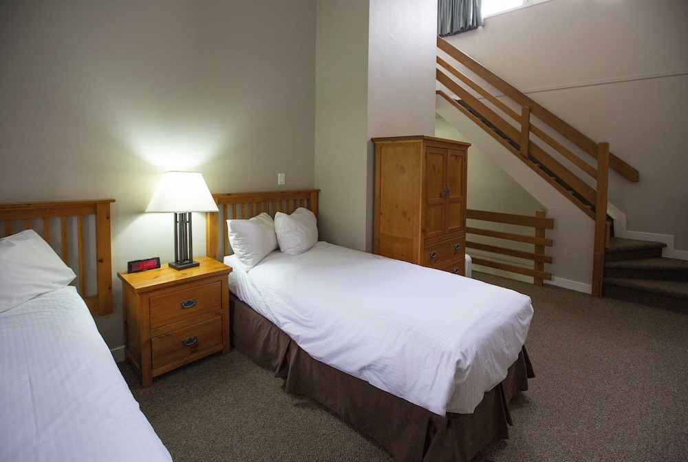 Panorama Vacation Retreat at Horsethief Lodge 28/70