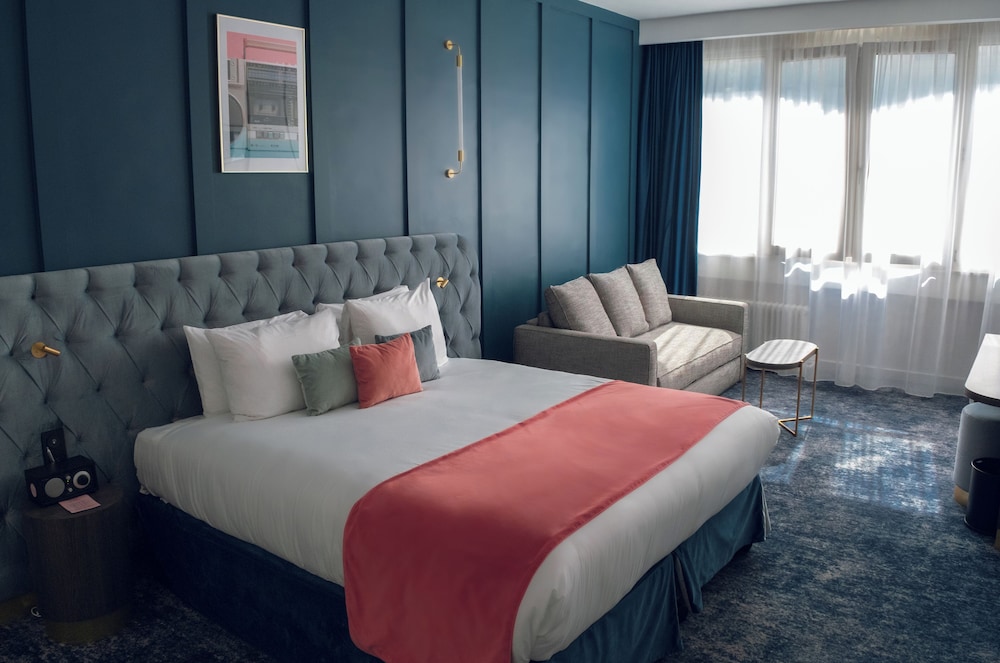 JUNIOR SUITE, TRIPLE
