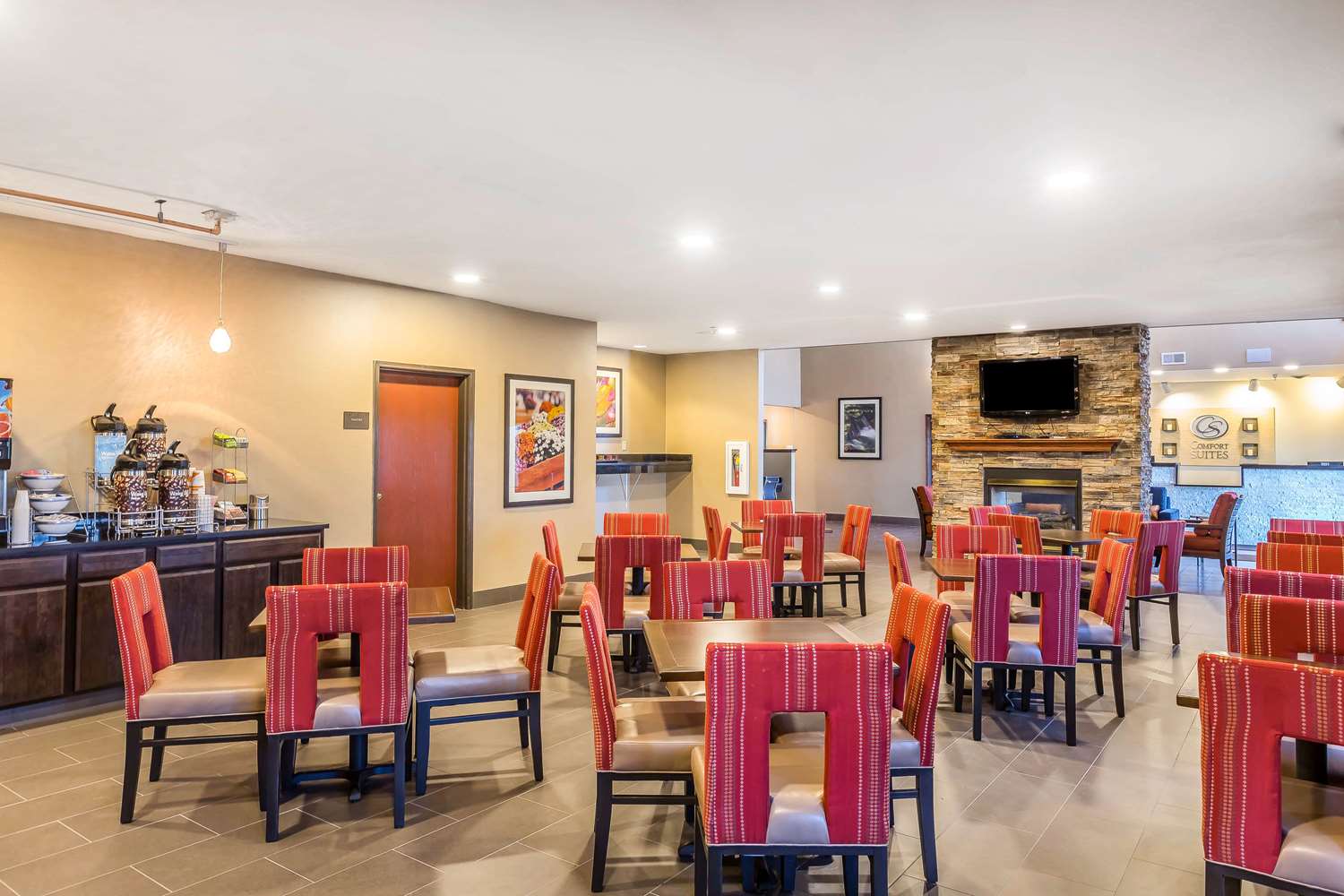 Comfort Suites Fort Wayne North 10/14