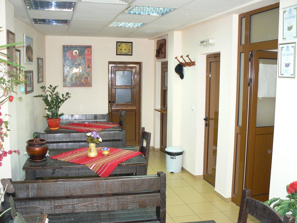 Hotel Varusha 10/43