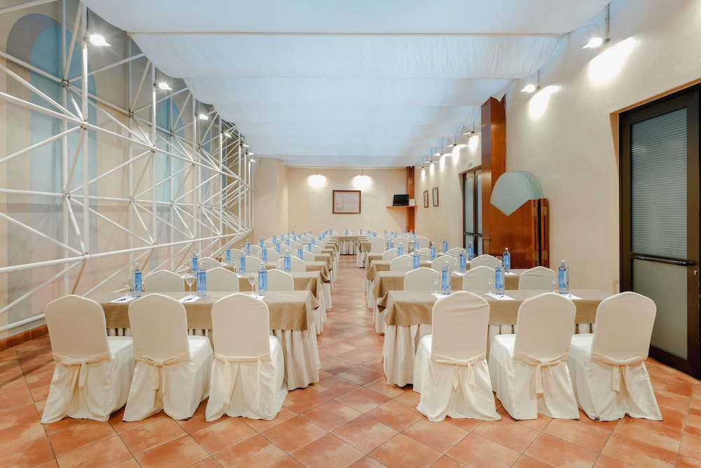 Hotel Hesperia Zaragoza Centro 24/28