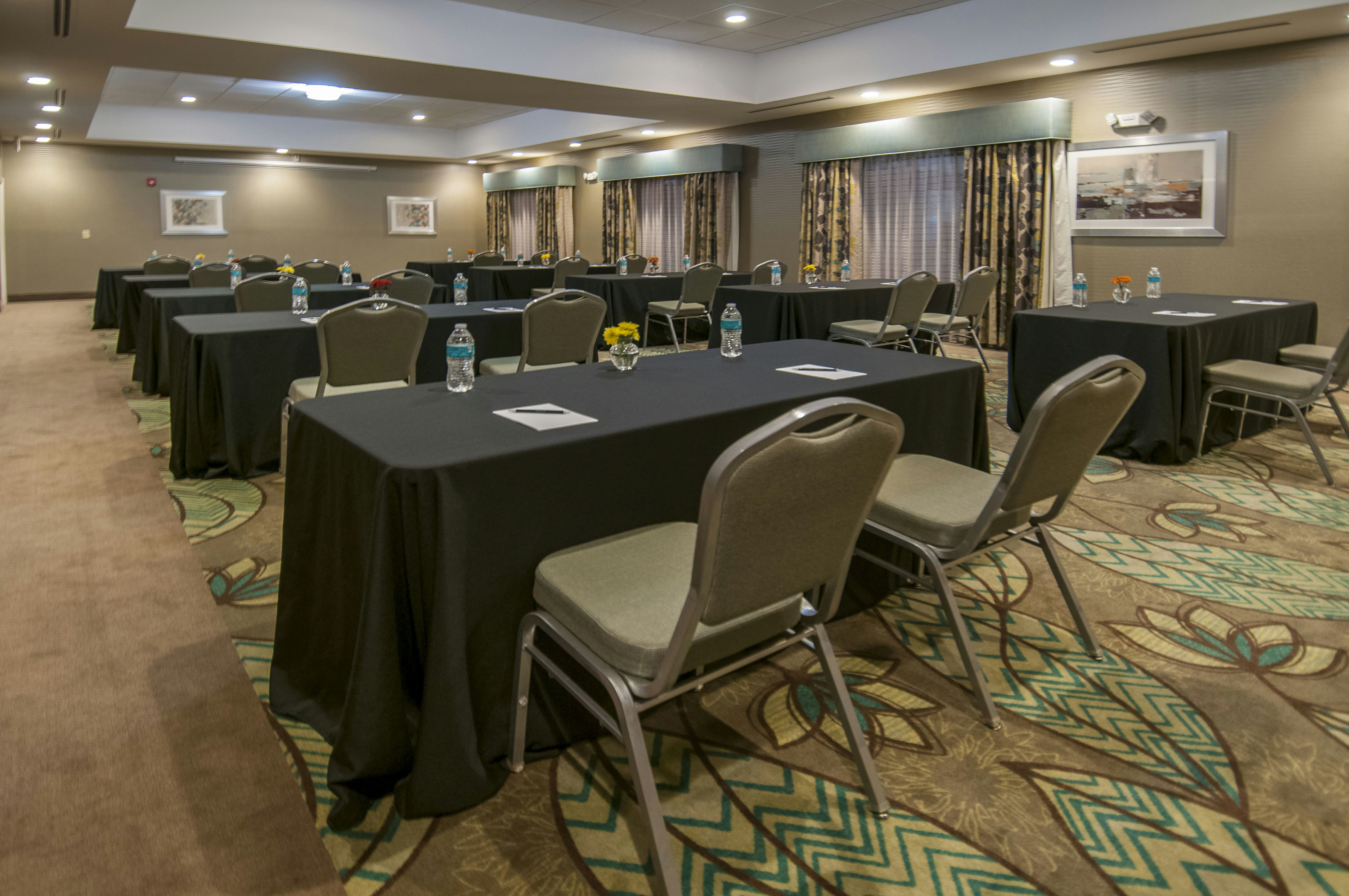 Hampton Inn Hernando Ms 52/65