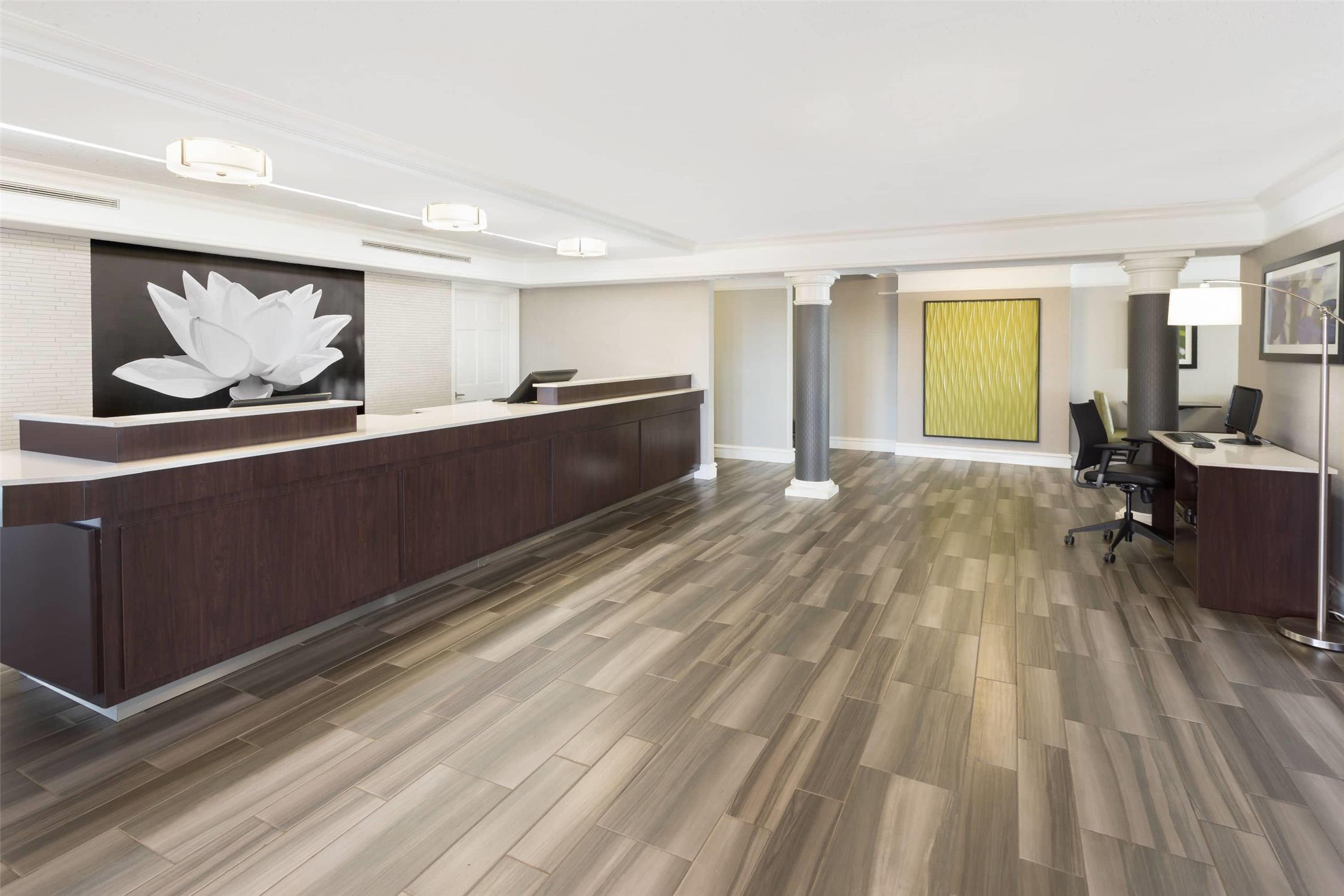 Baymont By Wyndham Greenville Woodruff Rd 6/31