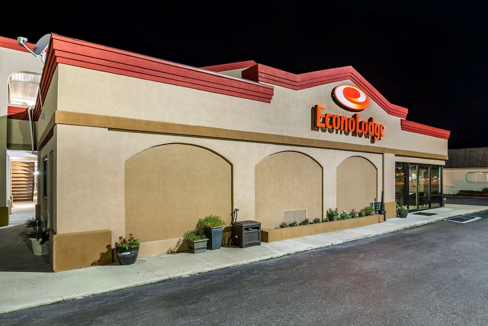 Econo Lodge Easton 3/61