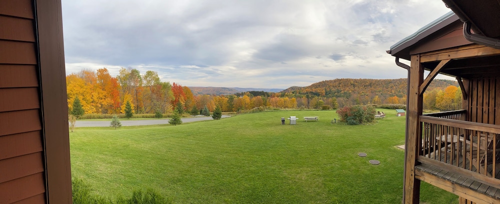 August Lodge Cooperstown 31/42
