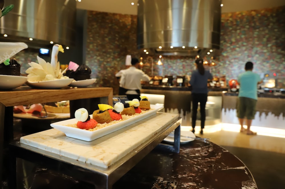 Novotel Tangerang 20/50